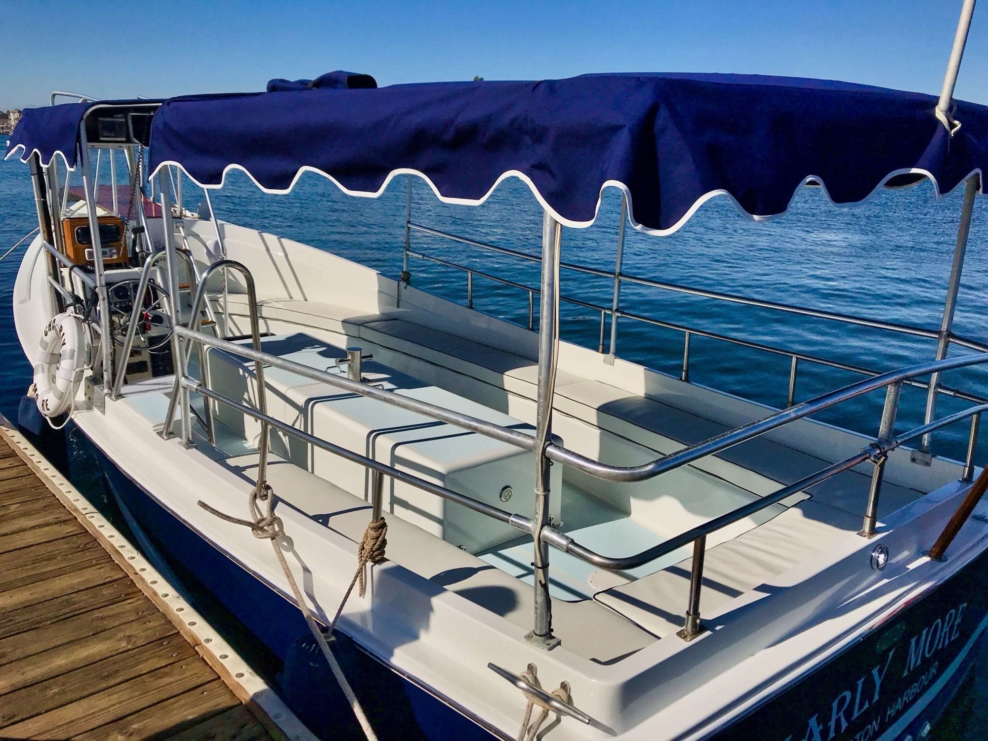 Boat rental in Huntington Harbour, CA with sun and shade options